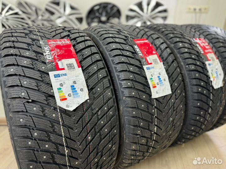 iLink Wintervorhut Stud II 245/45 R18 и 275/40 R18 100T