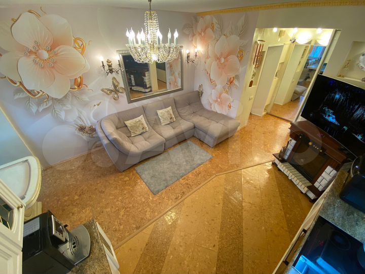 2-к. квартира, 70 м², 5/6 эт.