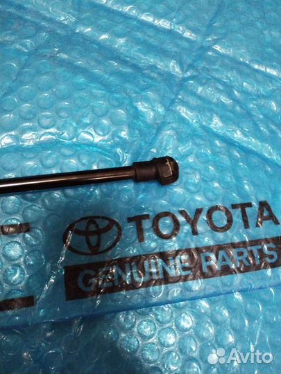 Амортизатор стекла багажника Прадо 150 левый