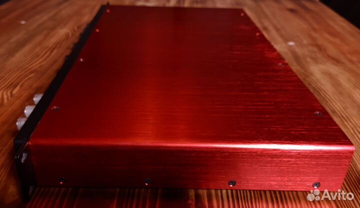 Внешняя звуковая карта Focusrite Scarlett 18i20