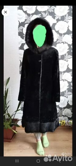 Шуба мутоновая с капюшоном