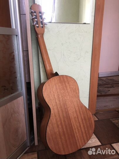 Классическая гитара 3 четверти