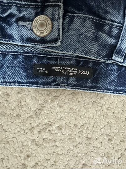 Джинсы широкие