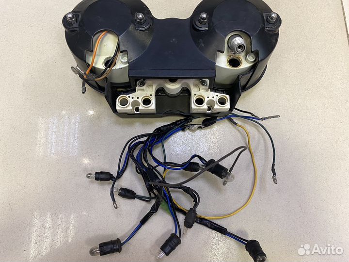 Панель приборов Yamaha YBR125