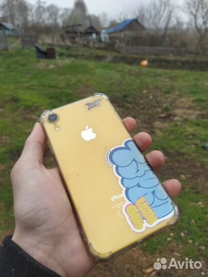 iPhone Xr, 64 ГБ