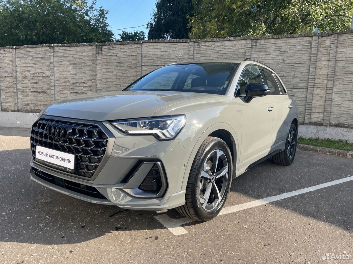 Audi Q3 1.5 AMT, 2026