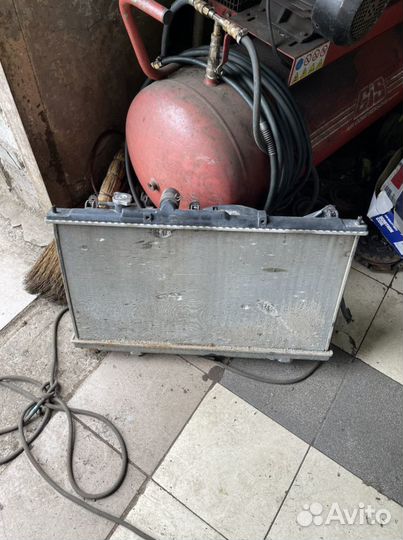 Радиатор на mitsubishi galant 8 америка