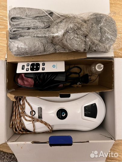 Робот мойщик окон cleanbot