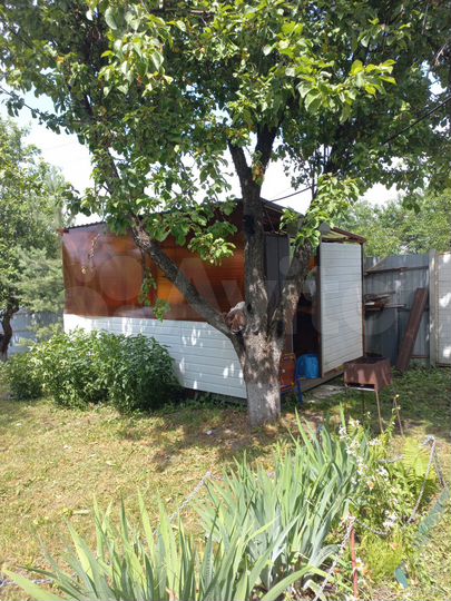 Дача 20 м² на участке 7,5 сот.