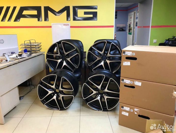 Комплект колес AMG в сборе R21 GLE V167