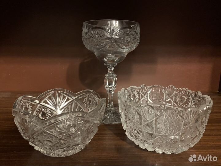 Конфетница на ножке и 2 салатника хрусталь