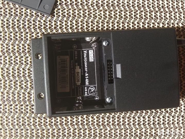 Портативный детектор акцизных марок и денег(торг)