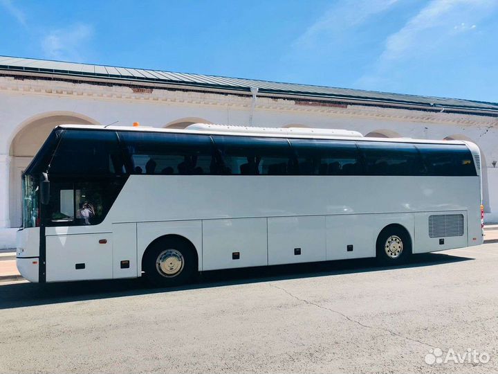 Туристический автобус Neoplan North BFC6123C, 2013