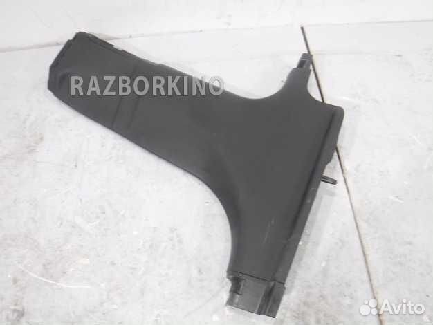 Обшивка стойки BMW