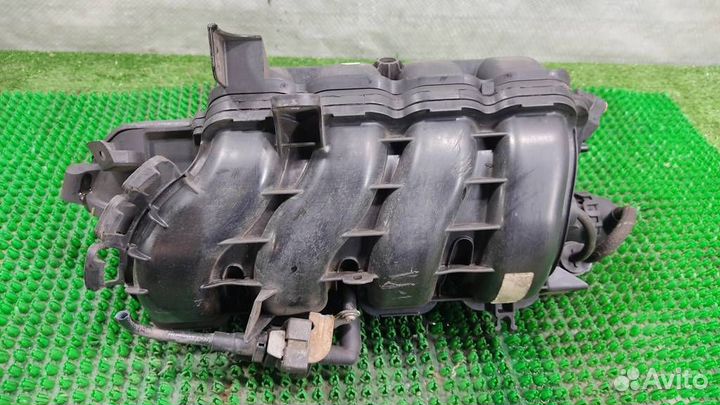 Коллектор впускной Opel Corsa D 2011