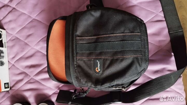 Зеркальный фотоаппарат