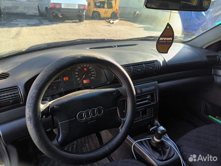 Разбор audi a4 1.8