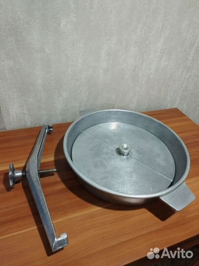 Сковорода для цыпленка табака СССР