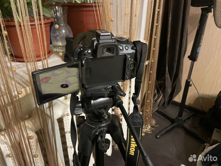 Фотоаппарат Nikon D5100 Kit + Сумка + Штатив