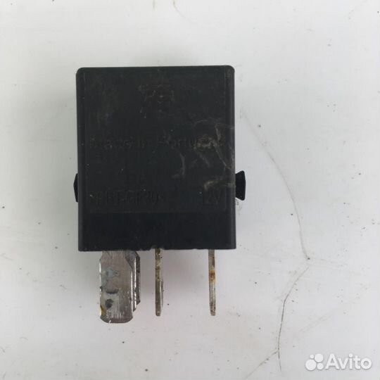 Реле Фольксваген Гольф 6