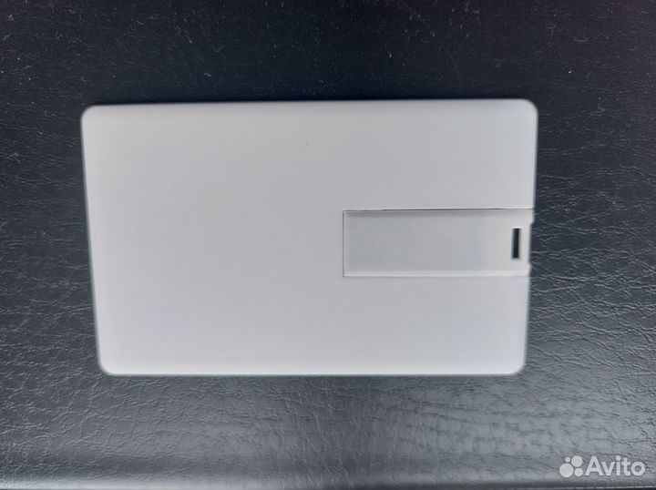 Флешка на 16гб