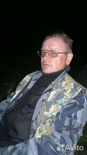 Контролёр охранник, сторож, вахтёр