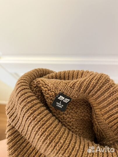 Светер мужской uniqlo