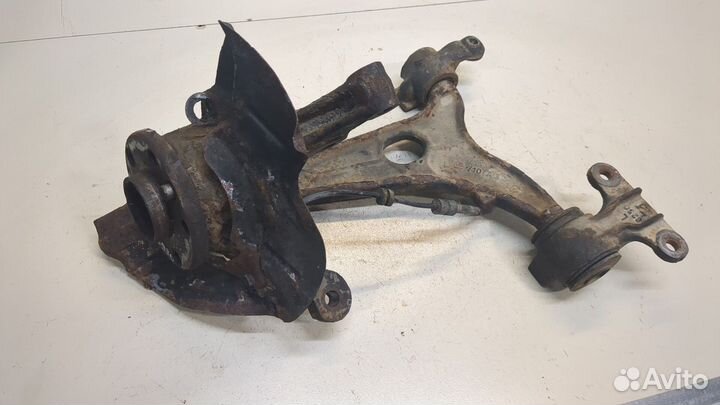 Ступица (кулак, цапфа) Peugeot 807, 2006