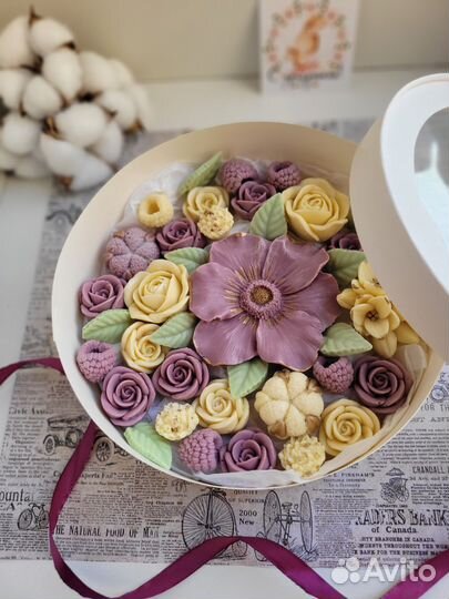 Шоколад ручной работы. Подарок на День Матери