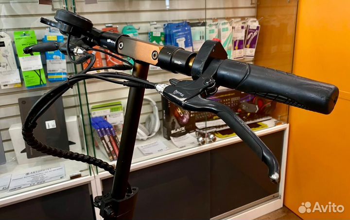 Электросамокат Kugoo m4