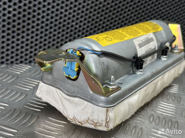 Подушка безопасности BMW X5 E53