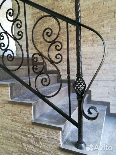 Кованые перила для вашего дома