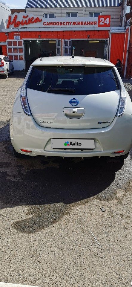 Nissan Leaf: фото владельца