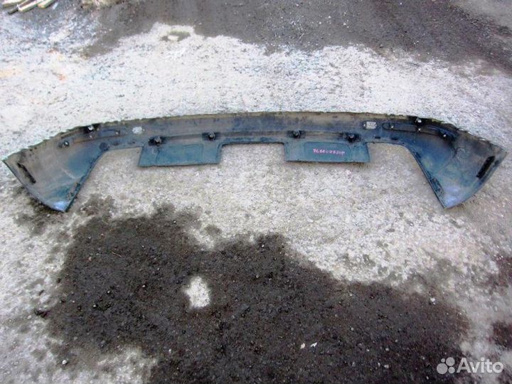 Юбка заднего бампера Volkswagen Touareg 1