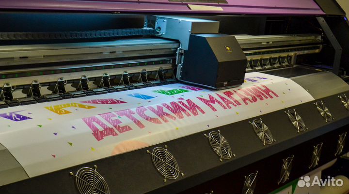 Уф печать на постерах