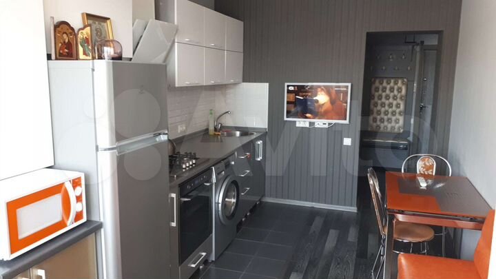 1-к. квартира, 38 м², 9/9 эт.