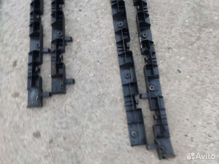 Кронштейн порога Mercedes M W164