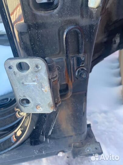 Петли дверные правые/левые VW Passat Cc (2008-2012