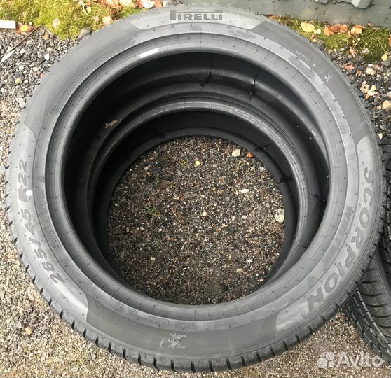 Pirelli Scorpion Winter 325/40 R22 и 285/45 R22
