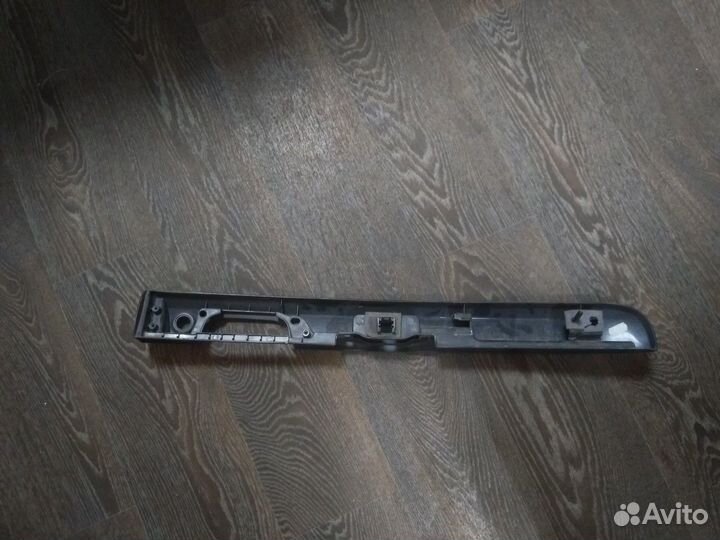 Накладка LADA Largus, Renault Logan