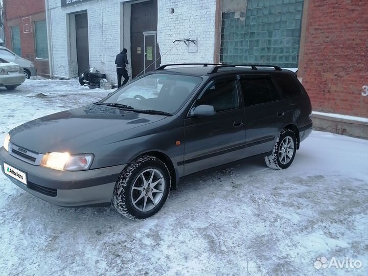 Toyota Caldina 1.5 AT, 1997, 299 944 км