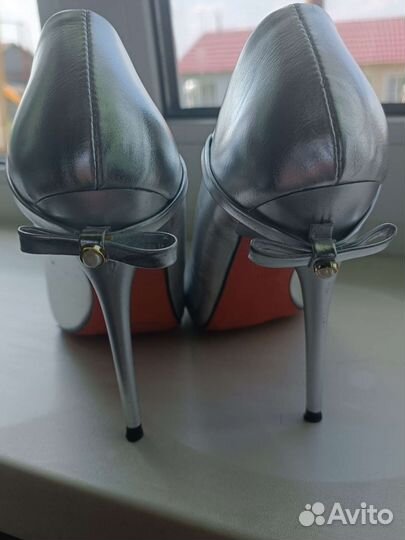 Туфли лодочки