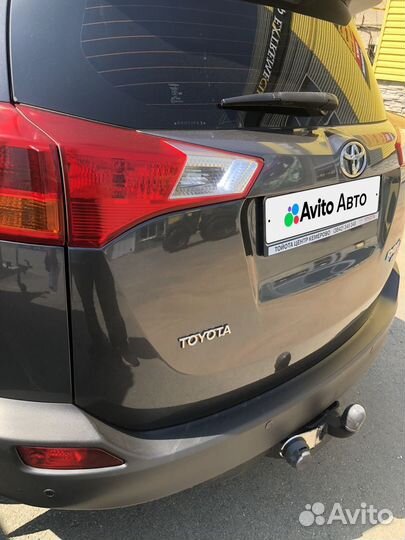 Toyota RAV4 2.2 AT, 2013, 188 000 км