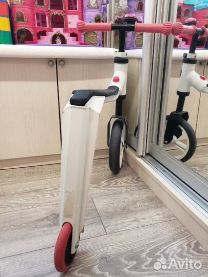 Самокат беговел scoot and ride