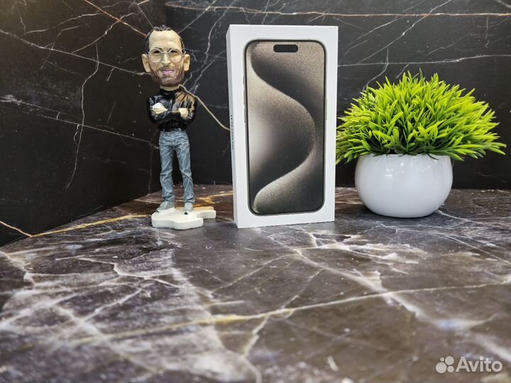 iPhone 15 Pro, 256 ГБ