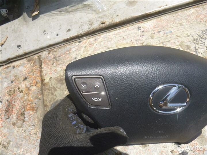 Airbag водительский Lexus Ls460H USF40 1urfse 2007