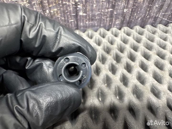 Направляющая замка лючка бензобака Bmw X5 E53 M54