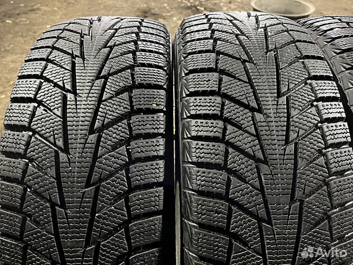 Hankook Winter I'Cept iZ 2 W616 185/60 R15 88T