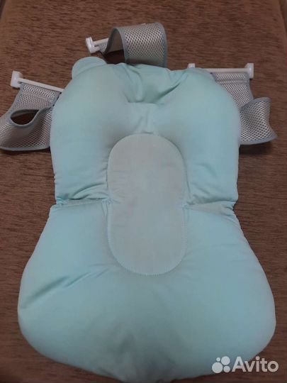 Круг для купания,стульчик и матрасик