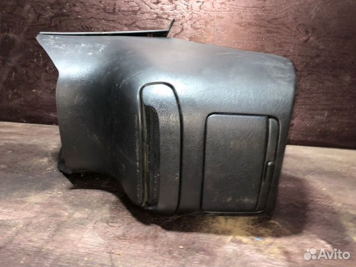 Центральная консоль кпп Mitsubishi Space Wagon